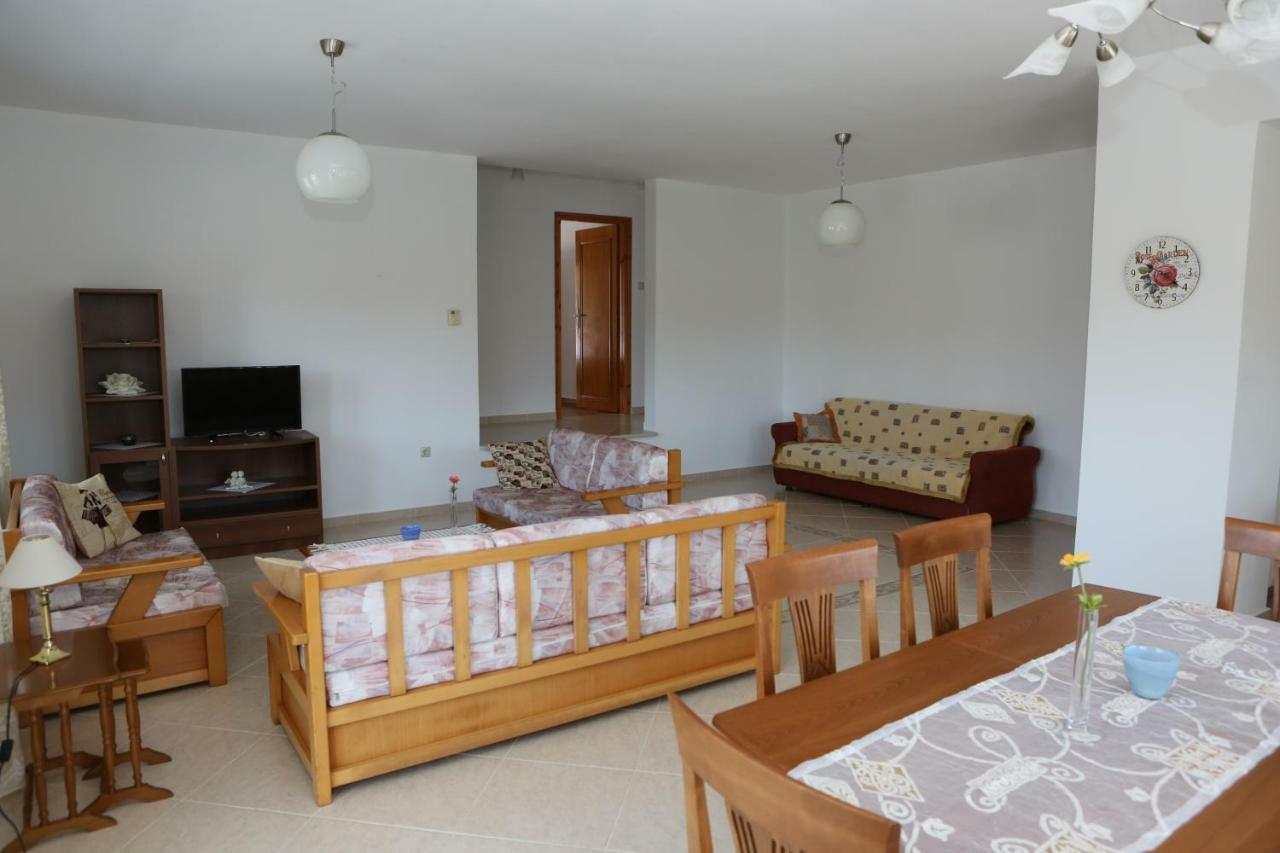 Despina Apartment Keramotí Eksteriør bilde